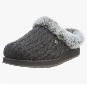 NWT Sketchers BOBS Keepsake Slipper in Ice Angel